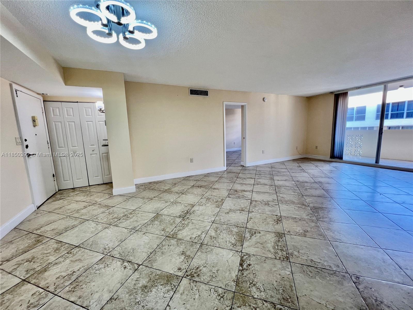 Photo of 1833 Ocean Dr #1109, Hallandale Beach, Florida, 33009 -