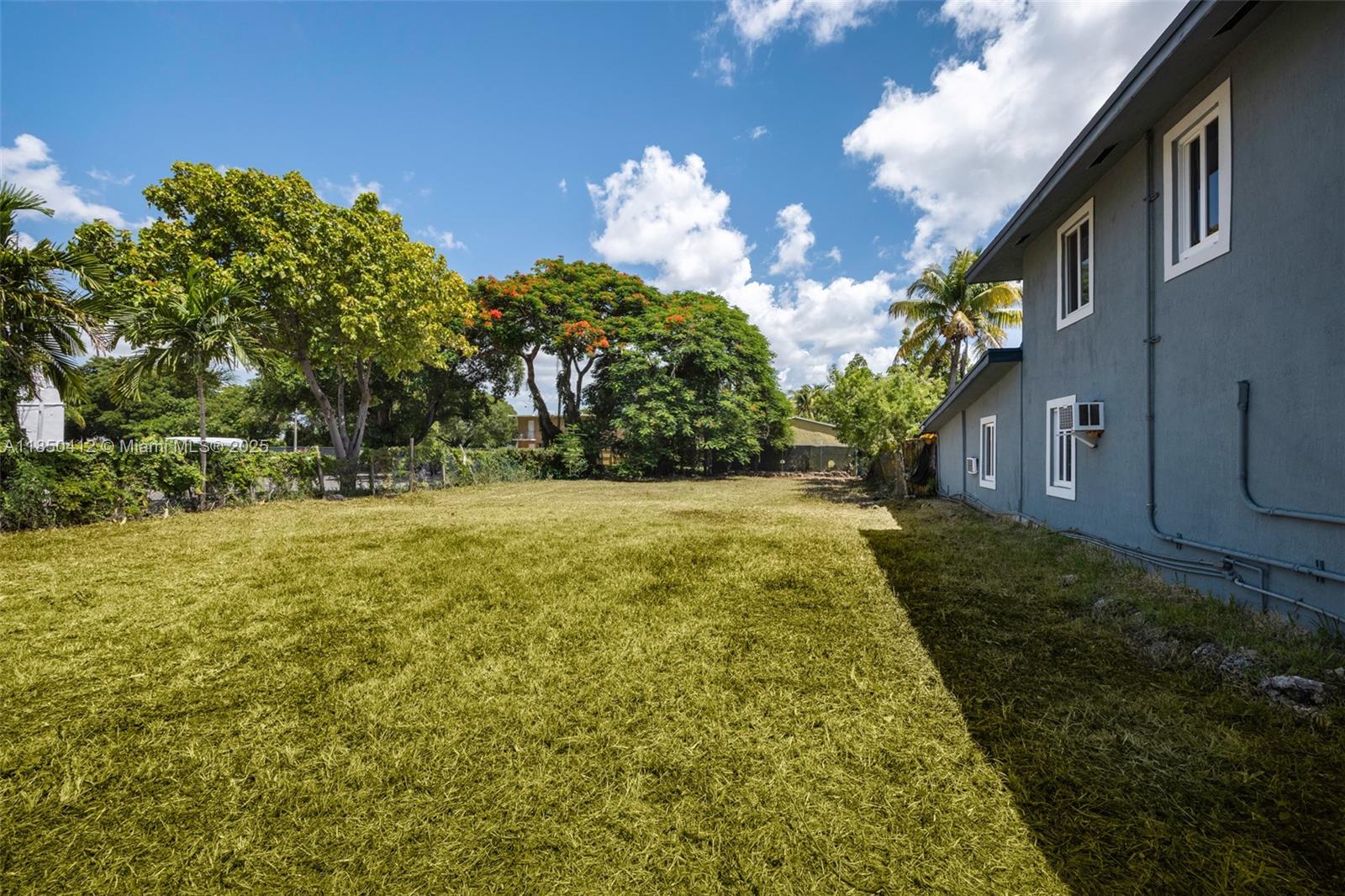See details / sq. ft. $ 2025-07-31 0 Photo