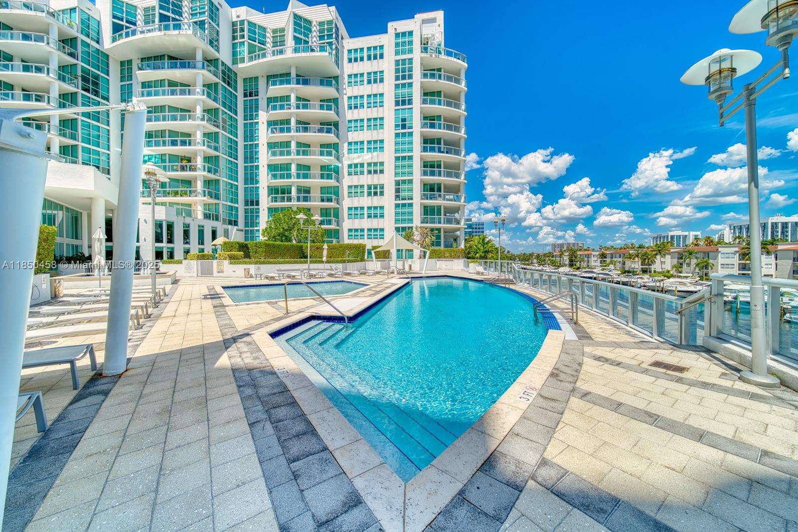 Photo of 3131 188th St  #2-1103, Aventura, Florida, 33180 - 