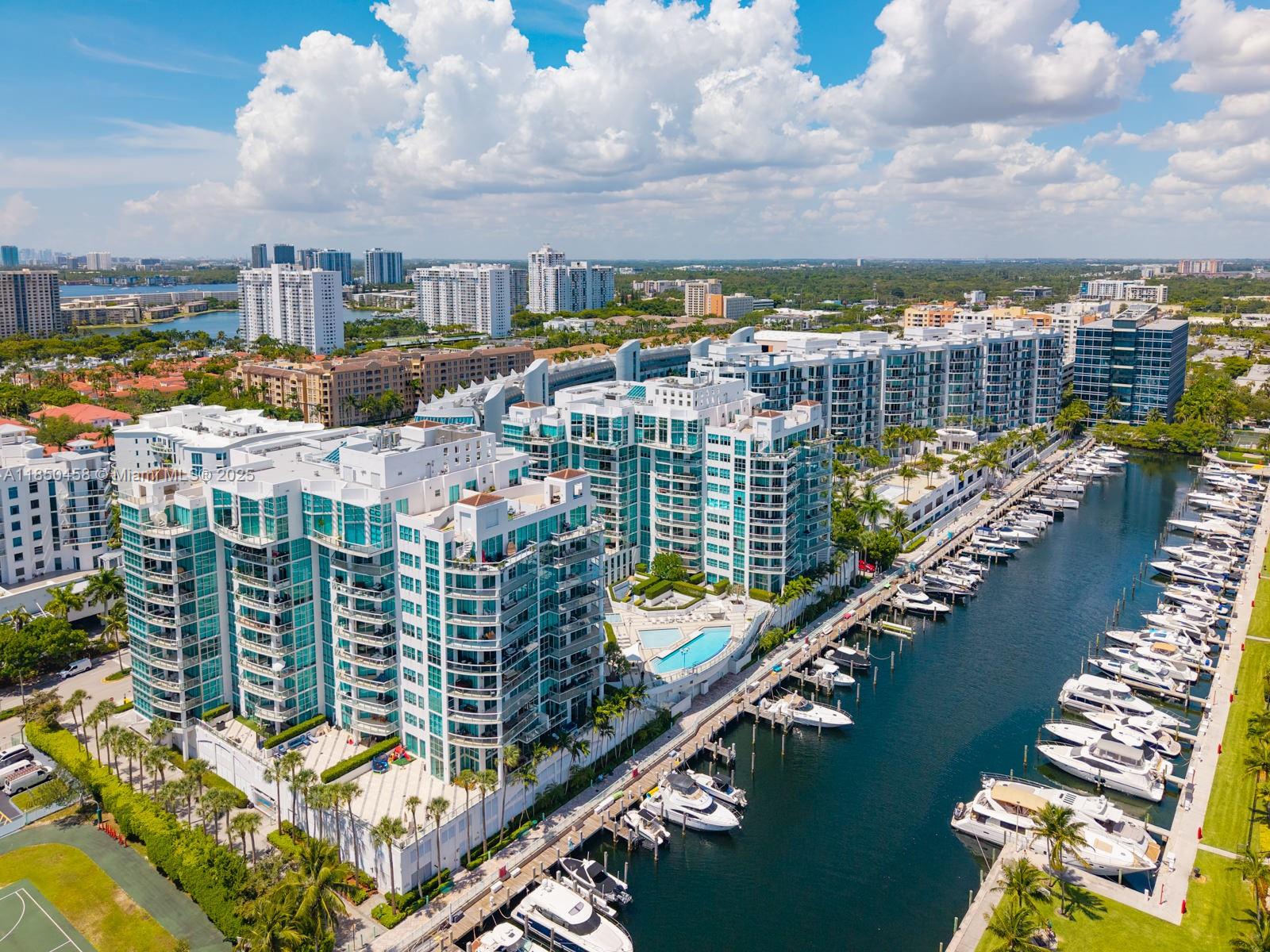 Photo of 3131 188th St  #2-1103, Aventura, Florida, 33180 - 