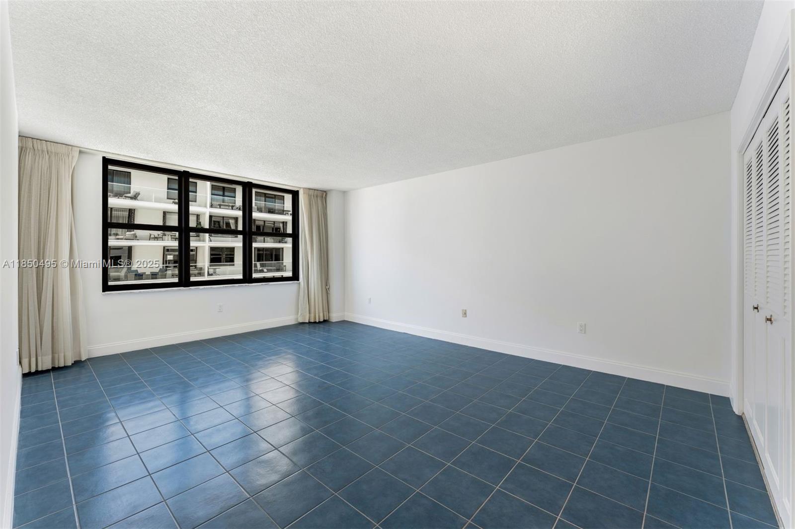 Photo of 9801 Collins Ave  #18H, Bal Harbour, Florida, 33154 - 