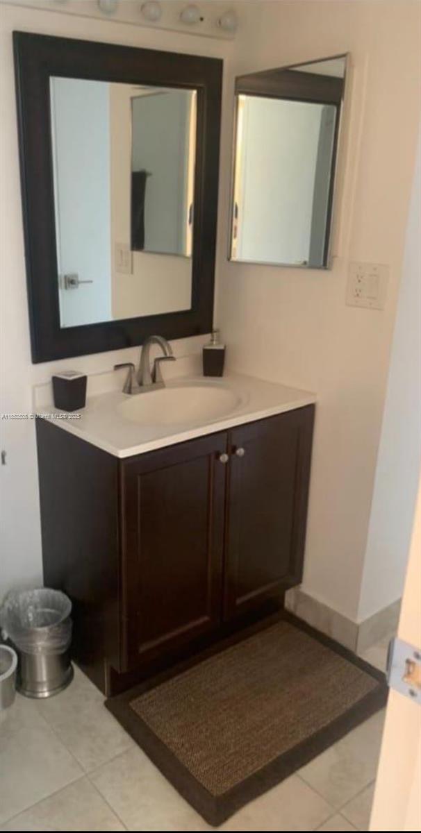 Photo of 20379 Country Club Dr #437, Aventura, Florida, 33180 -