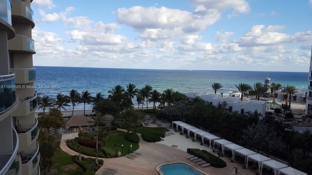 Photo of 3001 Ocean Dr  #721, Hollywood, Florida, 33019 - 