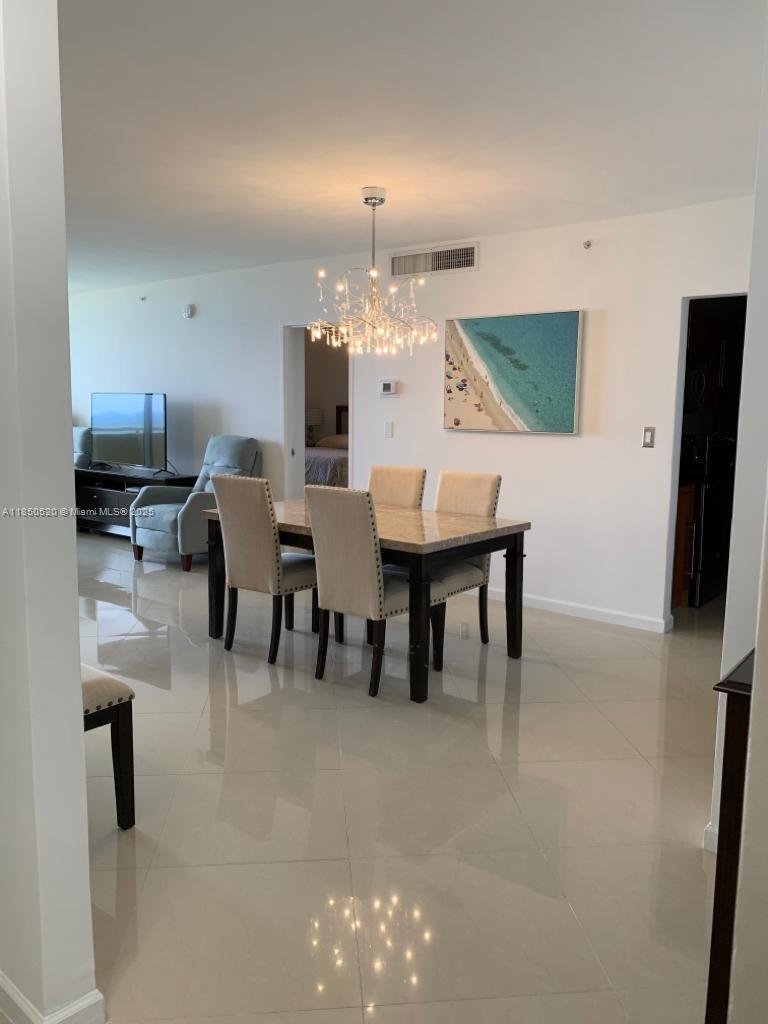 Photo of 3001 Ocean Dr  #721, Hollywood, Florida, 33019 - 