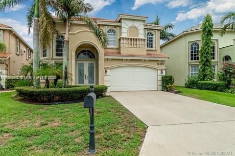 See details 12490 4 / 4 3308 sq. ft. $ 2025-08-06 0 Photo