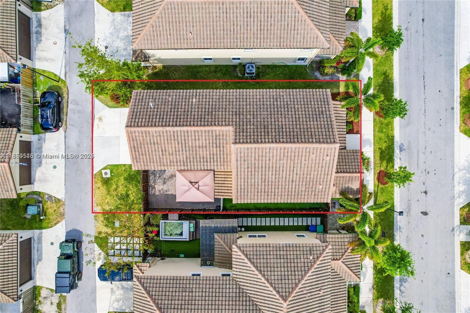 Ver detalles 11732 4 / 3 2556 sq. ft. $ 2025-08-13 0 foto