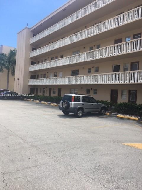 Photo of #305, Hallandale Beach, Florida, 33009 -
