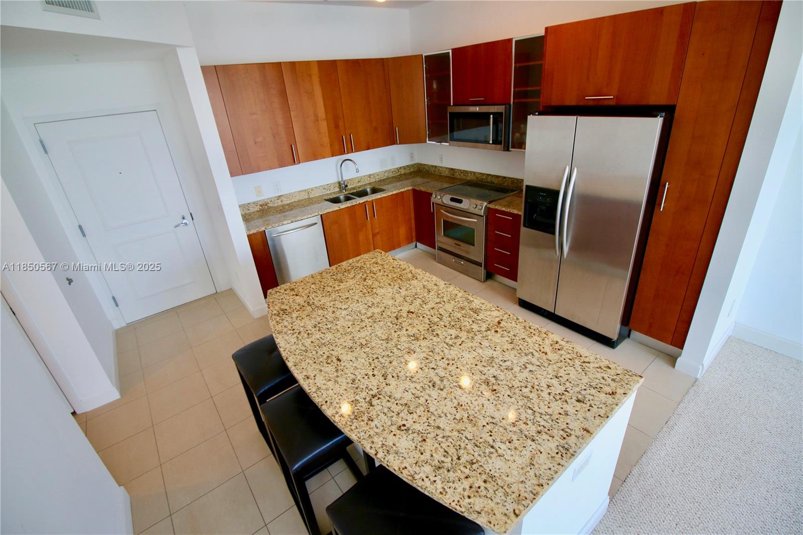 Photo of 1945 Ocean Dr #707, Hallandale Beach, Florida, 33009 -