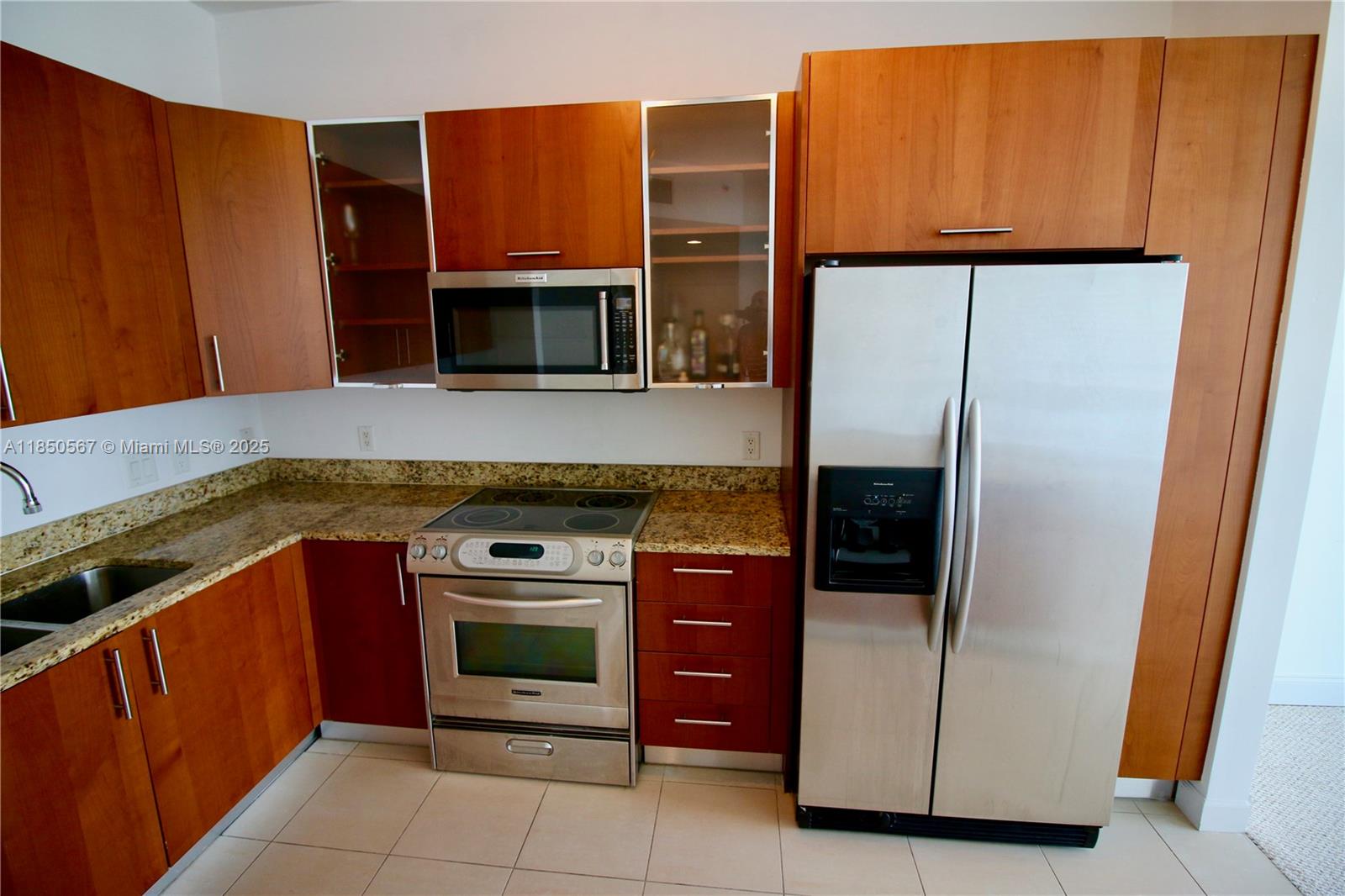Photo of 1945 Ocean Dr #707, Hallandale Beach, Florida, 33009 -