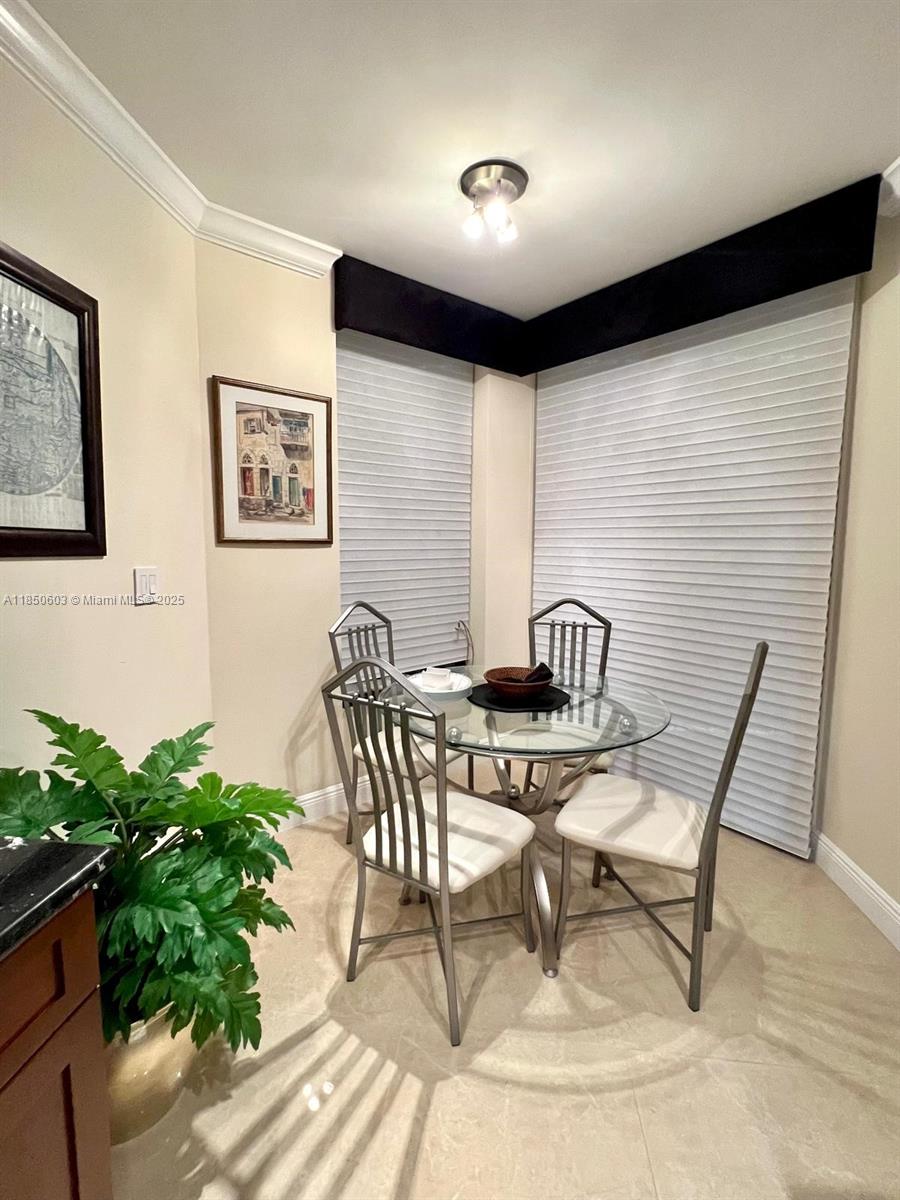 Photo of 20191 Country Club Dr  #2004, Aventura, Florida, 33180 - 