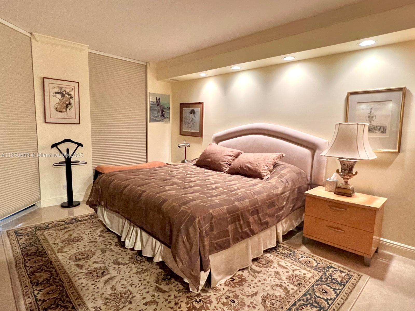 Photo of 20191 Country Club Dr  #2004, Aventura, Florida, 33180 - 