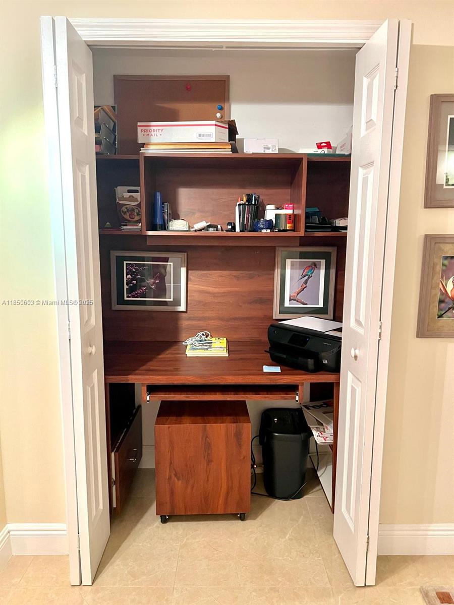 Photo of 20191 Country Club Dr  #2004, Aventura, Florida, 33180 - 