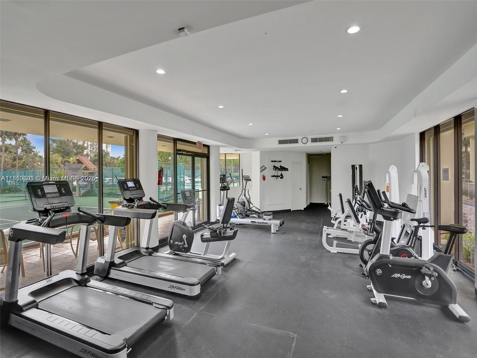 Photo of 20191 Country Club Dr  #2004, Aventura, Florida, 33180 - 