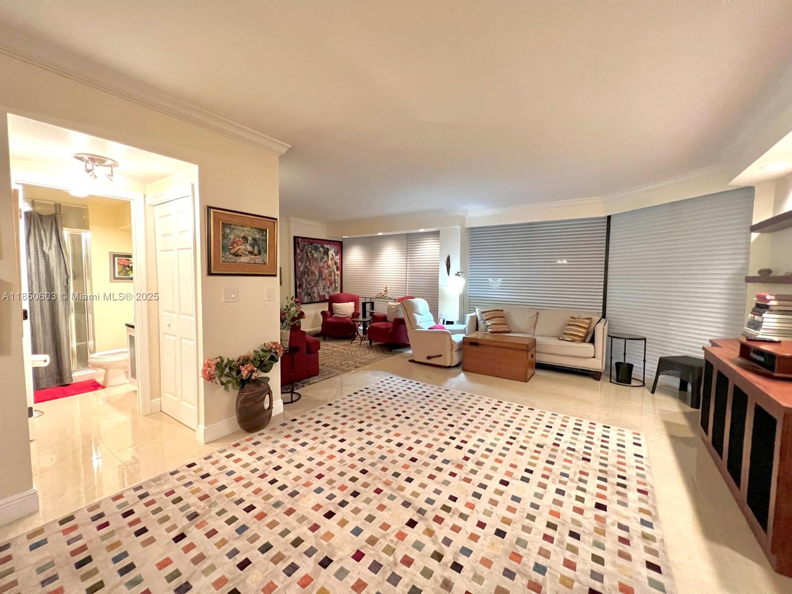 Photo of 20191 Country Club Dr  #2004, Aventura, Florida, 33180 - 