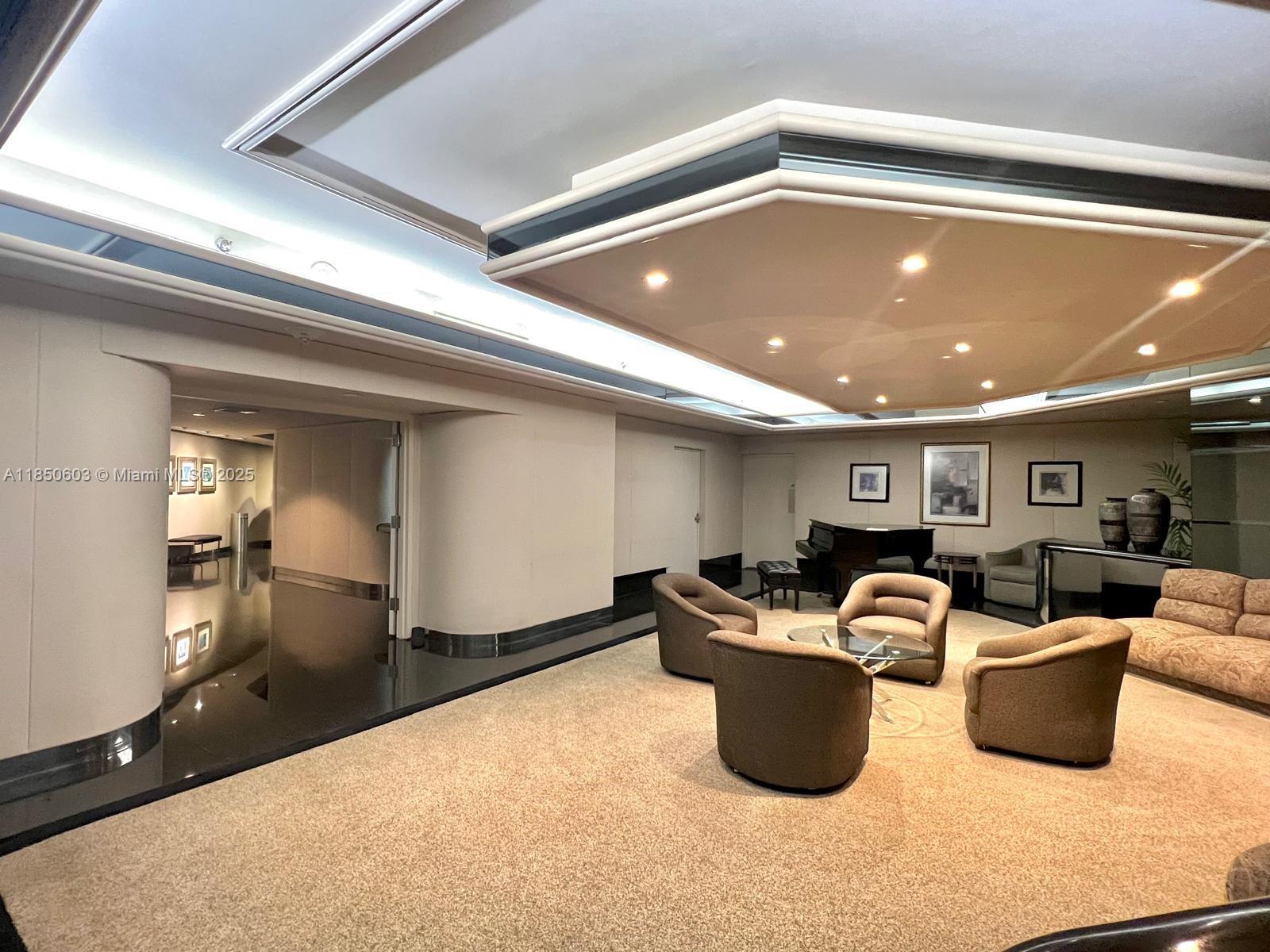 Photo of 20191 Country Club Dr  #2004, Aventura, Florida, 33180 - 