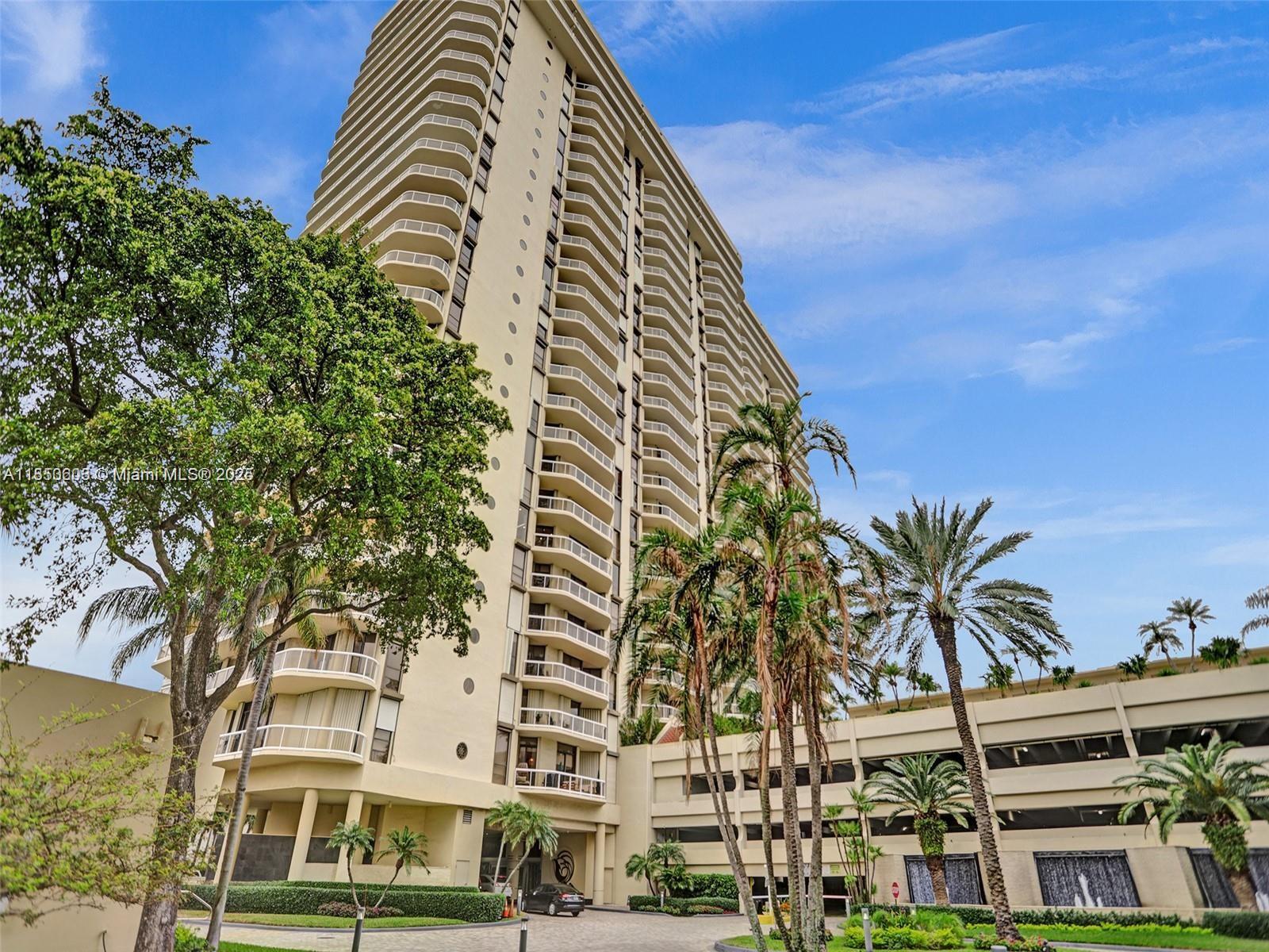 Photo of 20191 Country Club Dr  #2004, Aventura, Florida, 33180 - 