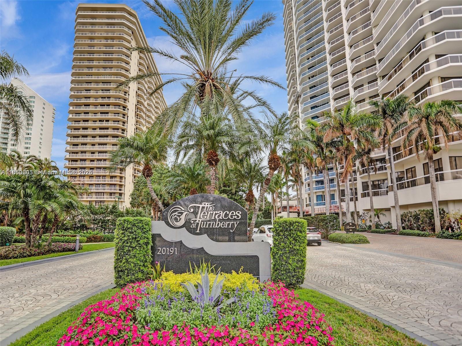 Photo of 20191 Country Club Dr  #2004, Aventura, Florida, 33180 - 
