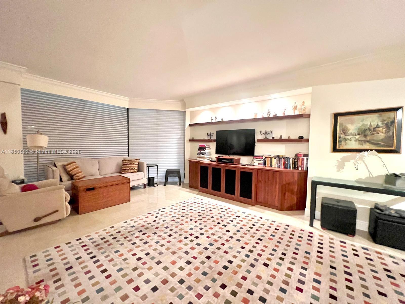 Photo of 20191 Country Club Dr  #2004, Aventura, Florida, 33180 - 