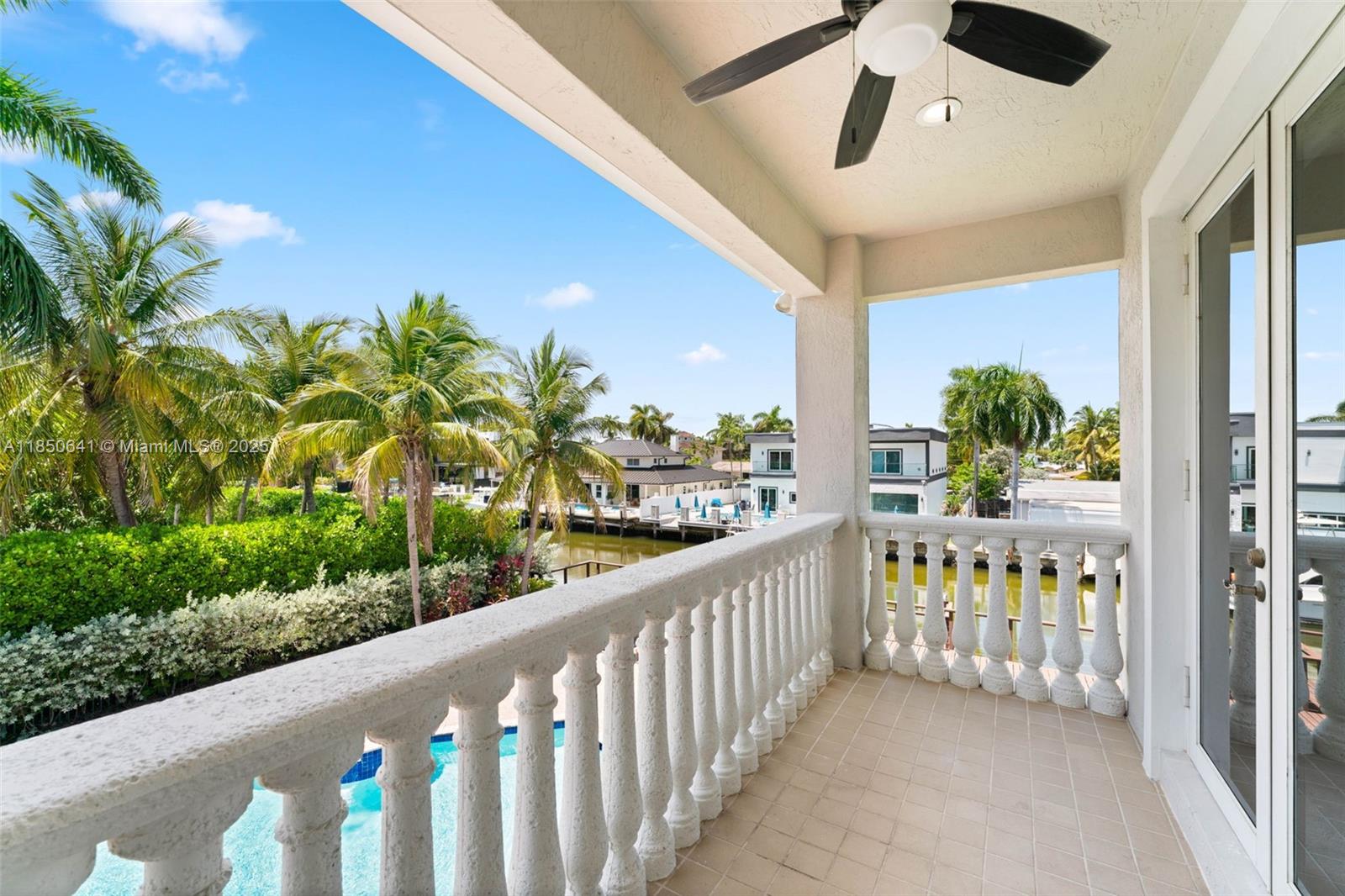 Photo of 1031 Harbor Ct  (1031), Hollywood, Florida, 33019 - 