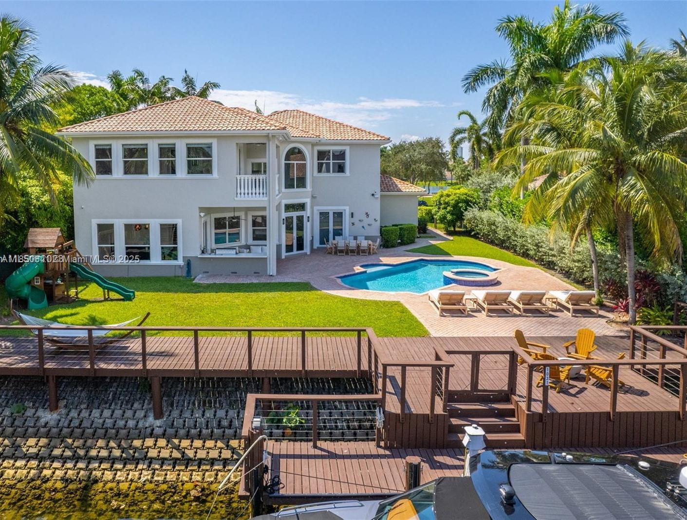 Photo of 1031 Harbor Ct  (1031), Hollywood, Florida, 33019 - 