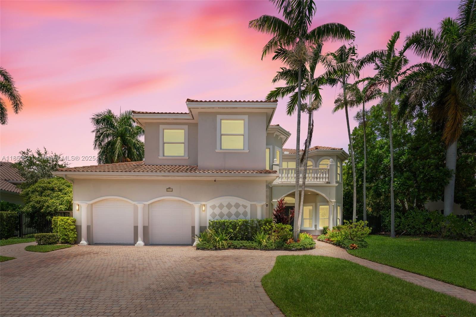 Photo of 1031 Harbor Ct  (1031), Hollywood, Florida, 33019 - 
