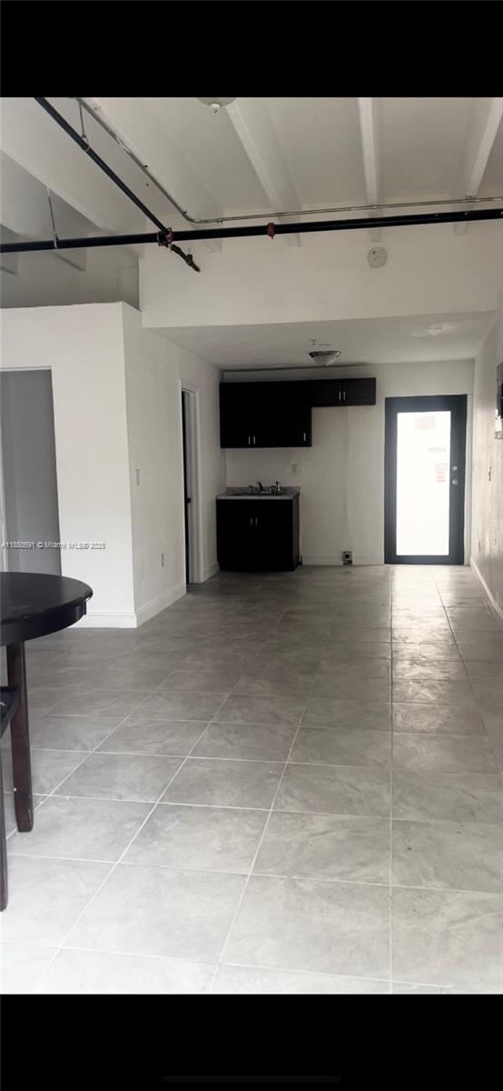 Ver detalles / sq. ft. $ 2025-08-01 0 foto