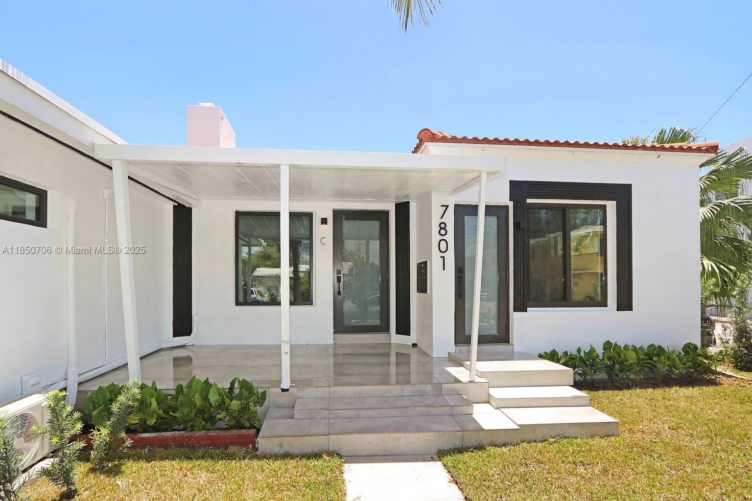 See details / sq. ft. $ 2025-08-01 0 Photo