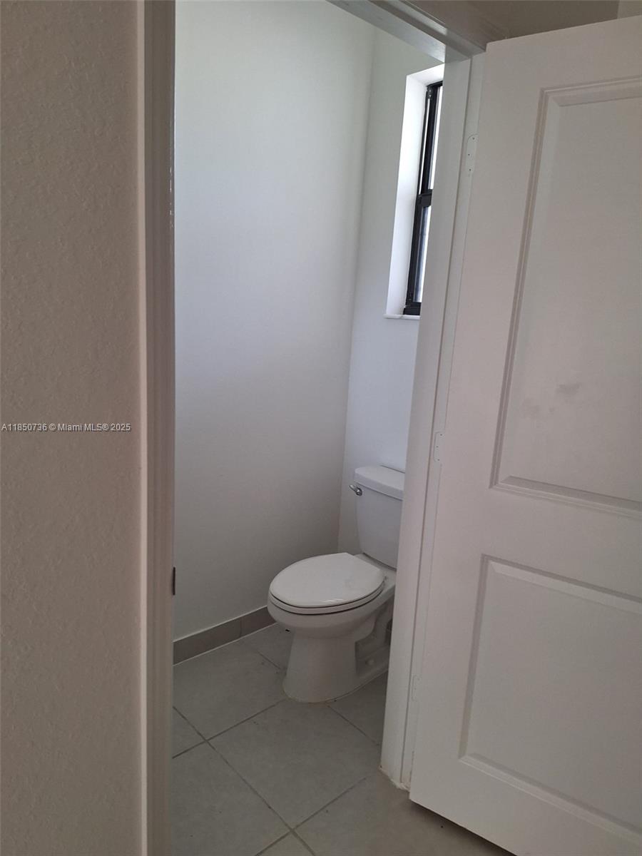 See details 25266 3 / 3 1514 sq. ft. $ 2025-08-01 0 Photo