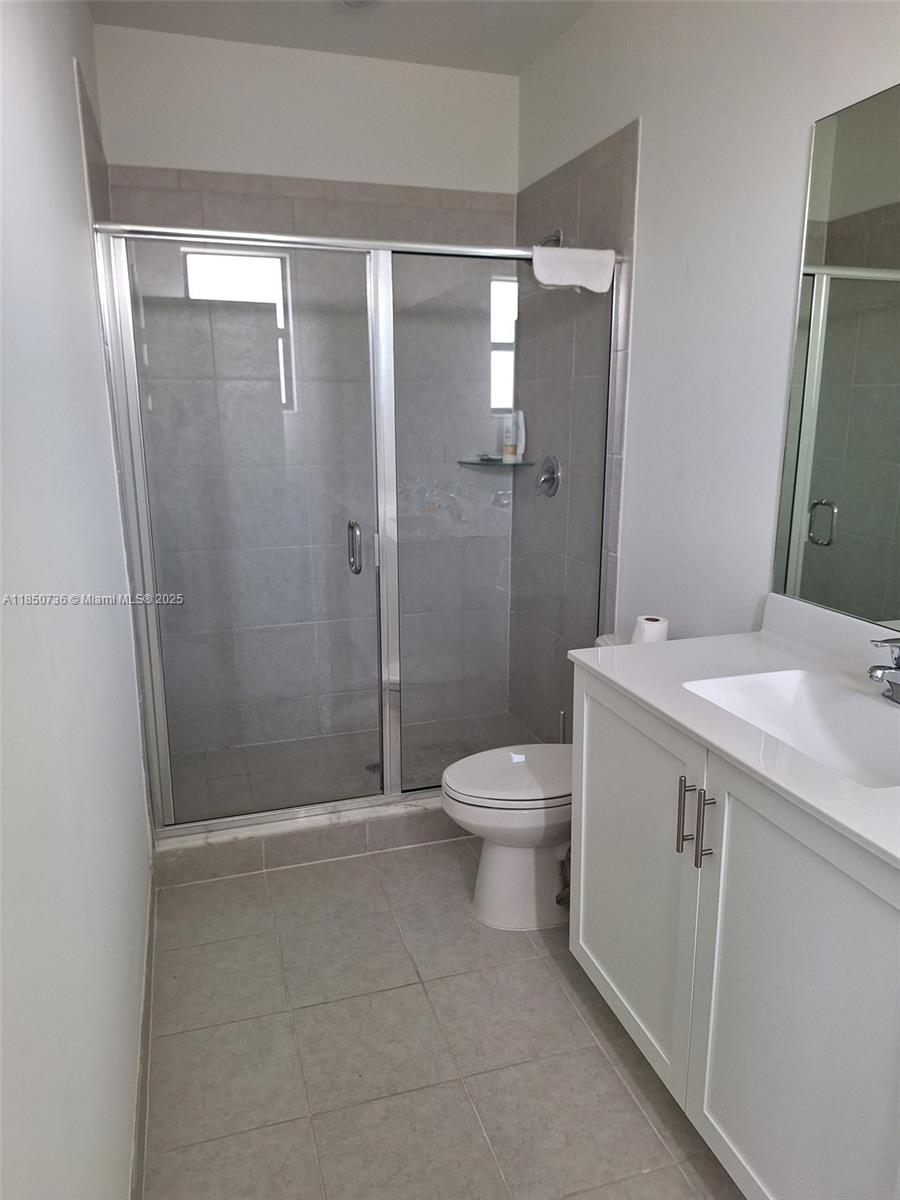 See details 25266 3 / 3 1514 sq. ft. $ 2025-08-01 0 Photo