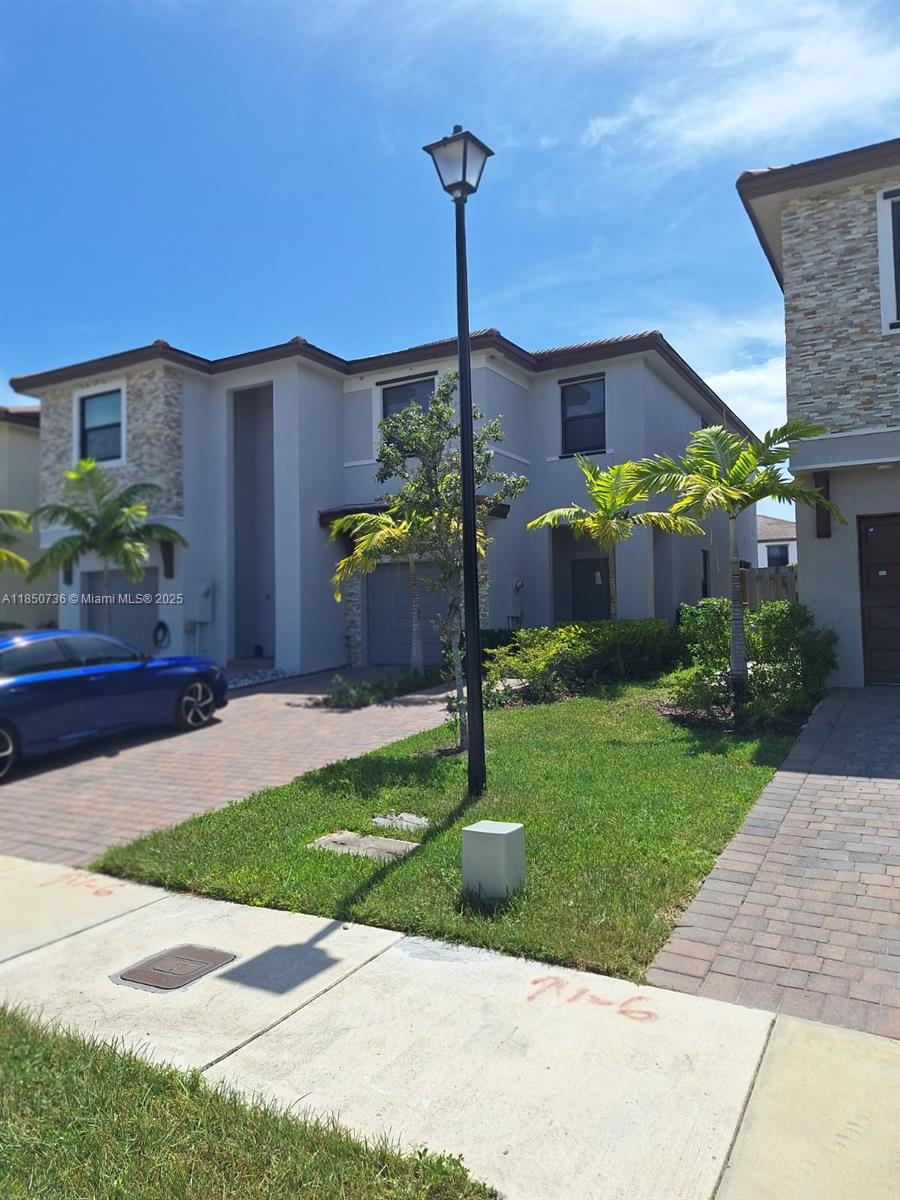 See details 25266 3 / 3 1514 sq. ft. $ 2025-08-01 0 Photo