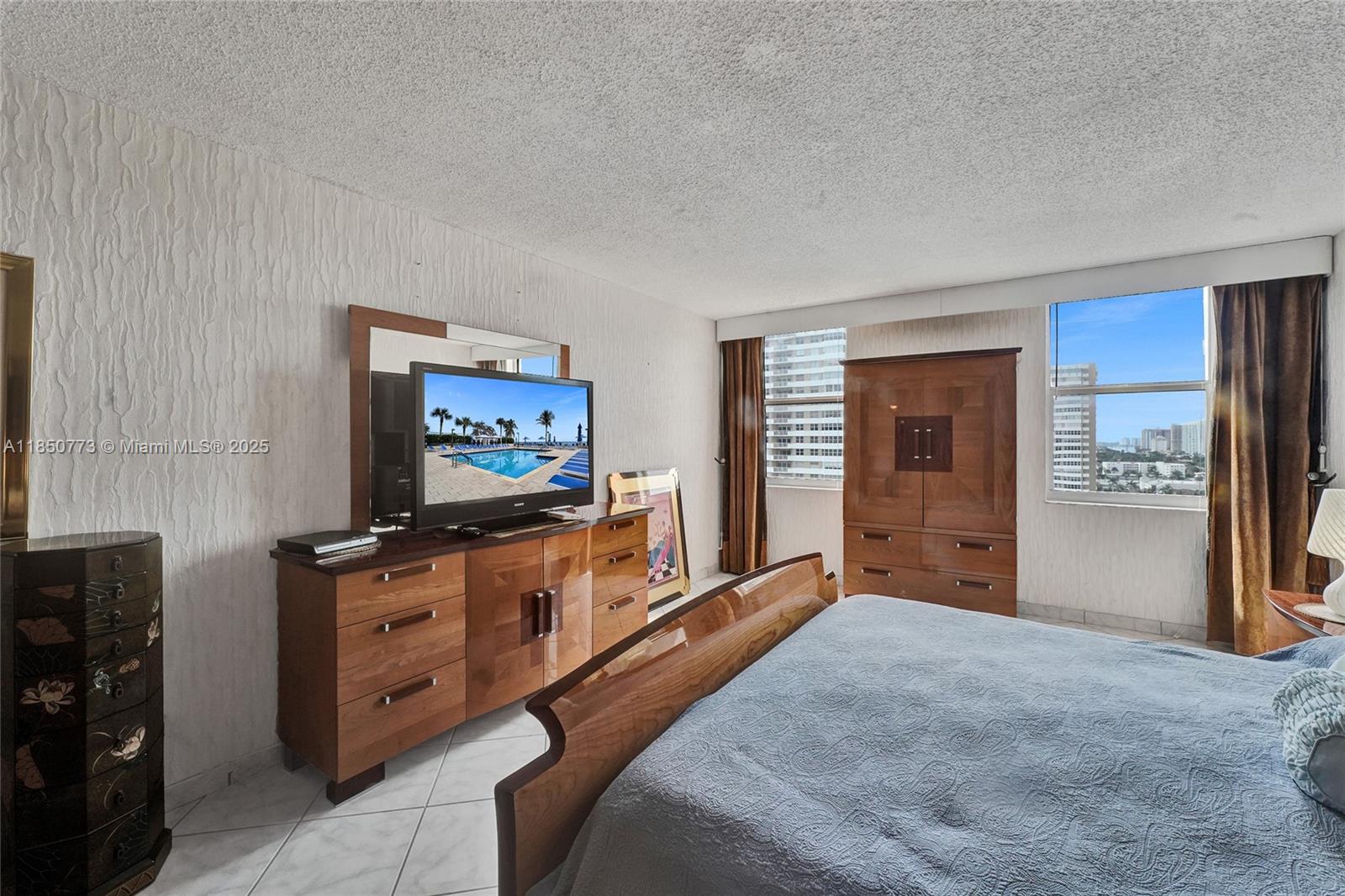 Photo of 1920 Ocean Dr  #16B, Hallandale Beach, Florida, 33009 - 