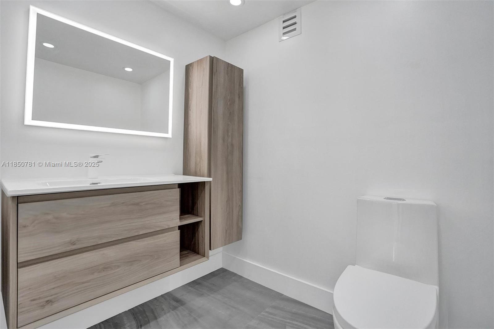 Photo of 500 Three Islands Blvd  #1201, Hallandale Beach, Florida, 33009 - 