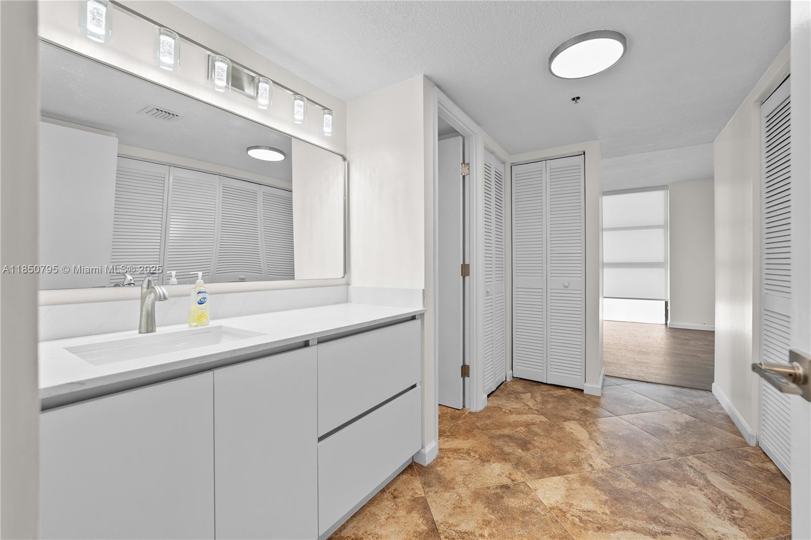 Photo of 20225 34th Ct  #413, Aventura, Florida, 33180 - 