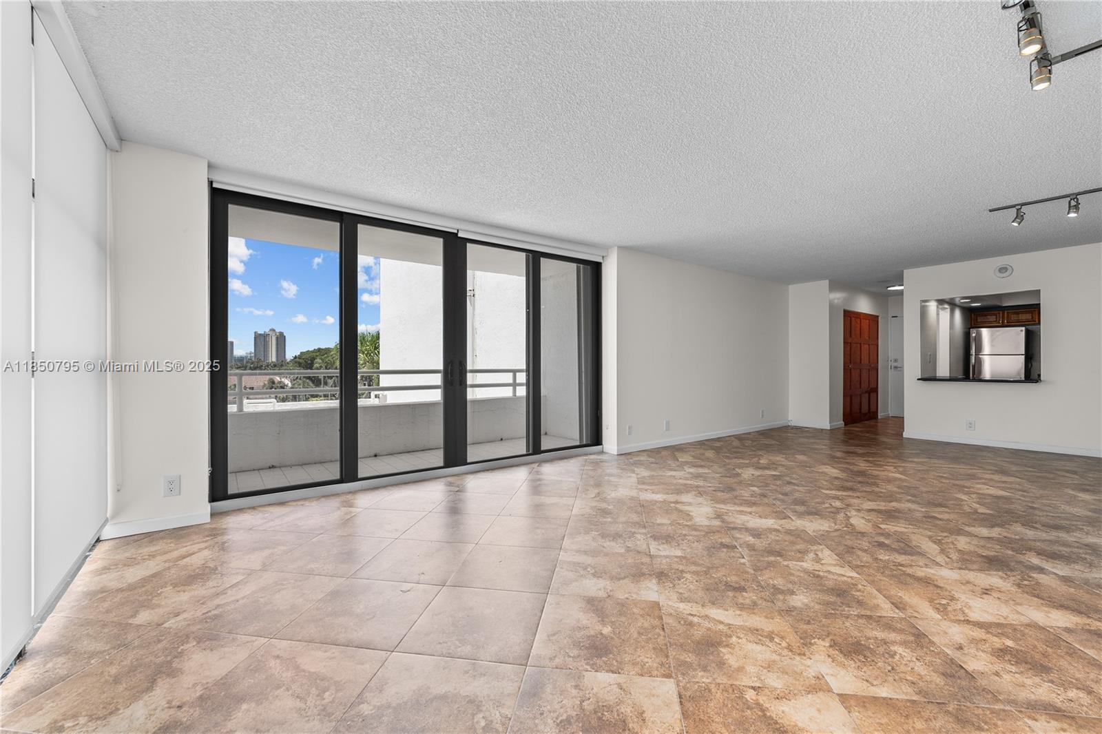 Photo of 20225 34th Ct  #413, Aventura, Florida, 33180 - 