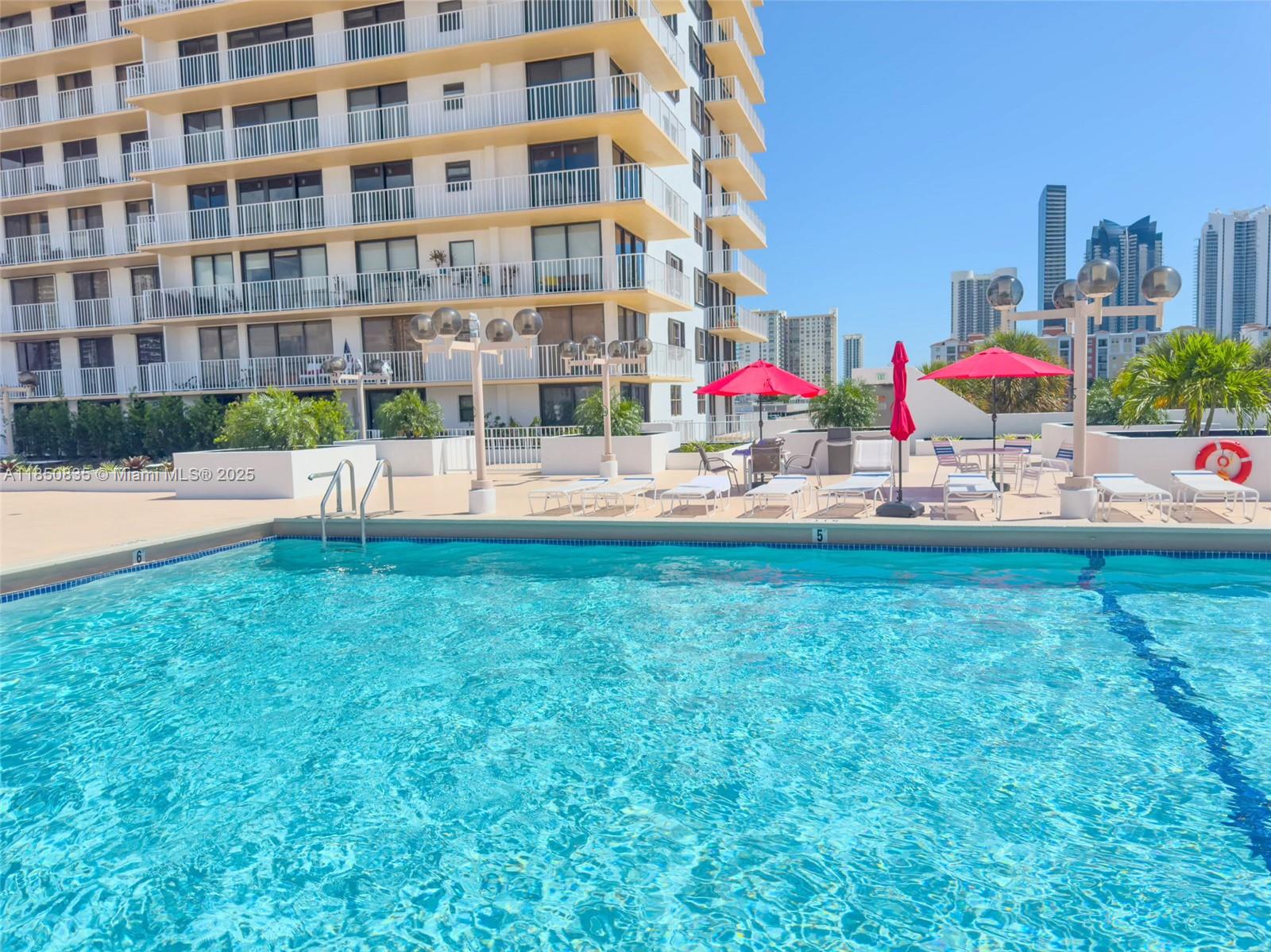 See details 1902 2 / 2 1240 sq. ft. $ 2025-08-01 0 Photo
