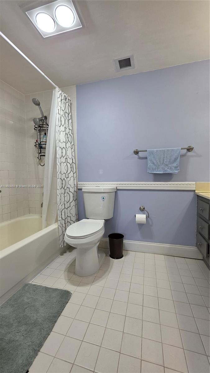 Ver detalles 215 2 / 2 1150 sq. ft. $ 2025-08-01 0 foto