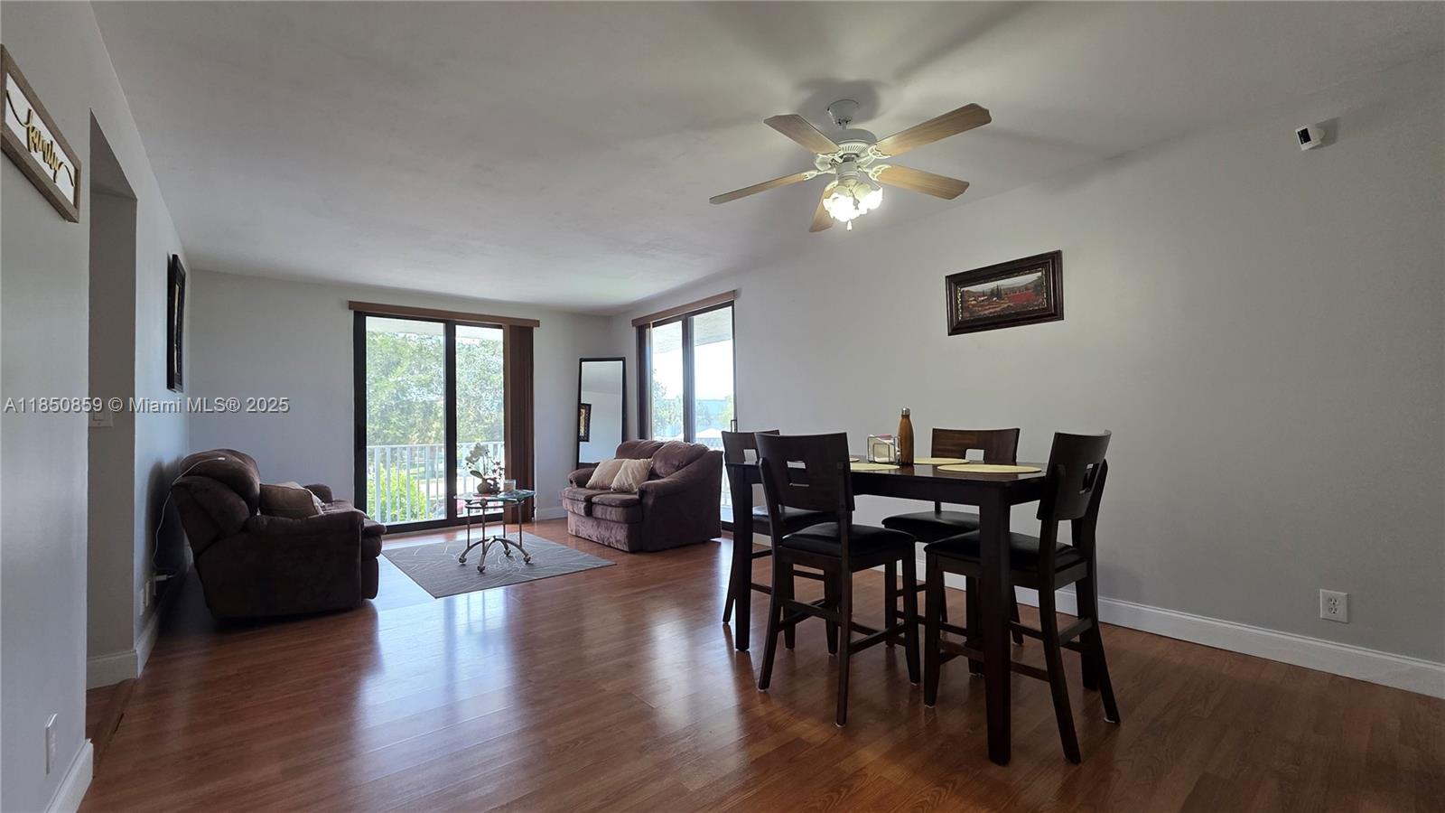 Ver detalles 215 2 / 2 1150 sq. ft. $ 2025-08-01 0 foto