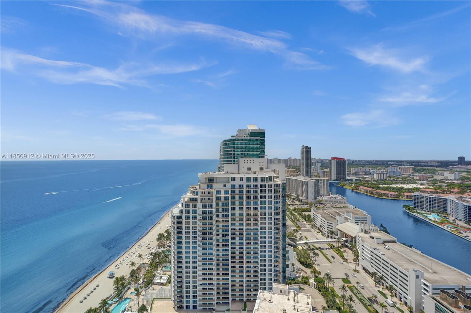 Photo of 3101 Ocean Dr #3506, Hollywood, Florida, 33019 - Ocean, Skyline and Intracoastal view from unit 3506
