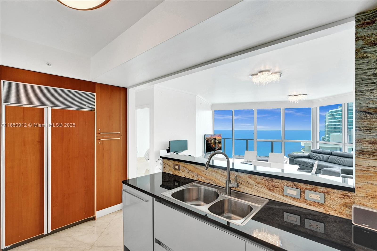 Photo of 3101 Ocean Dr  #3506, Hollywood, Florida, 33019 - 