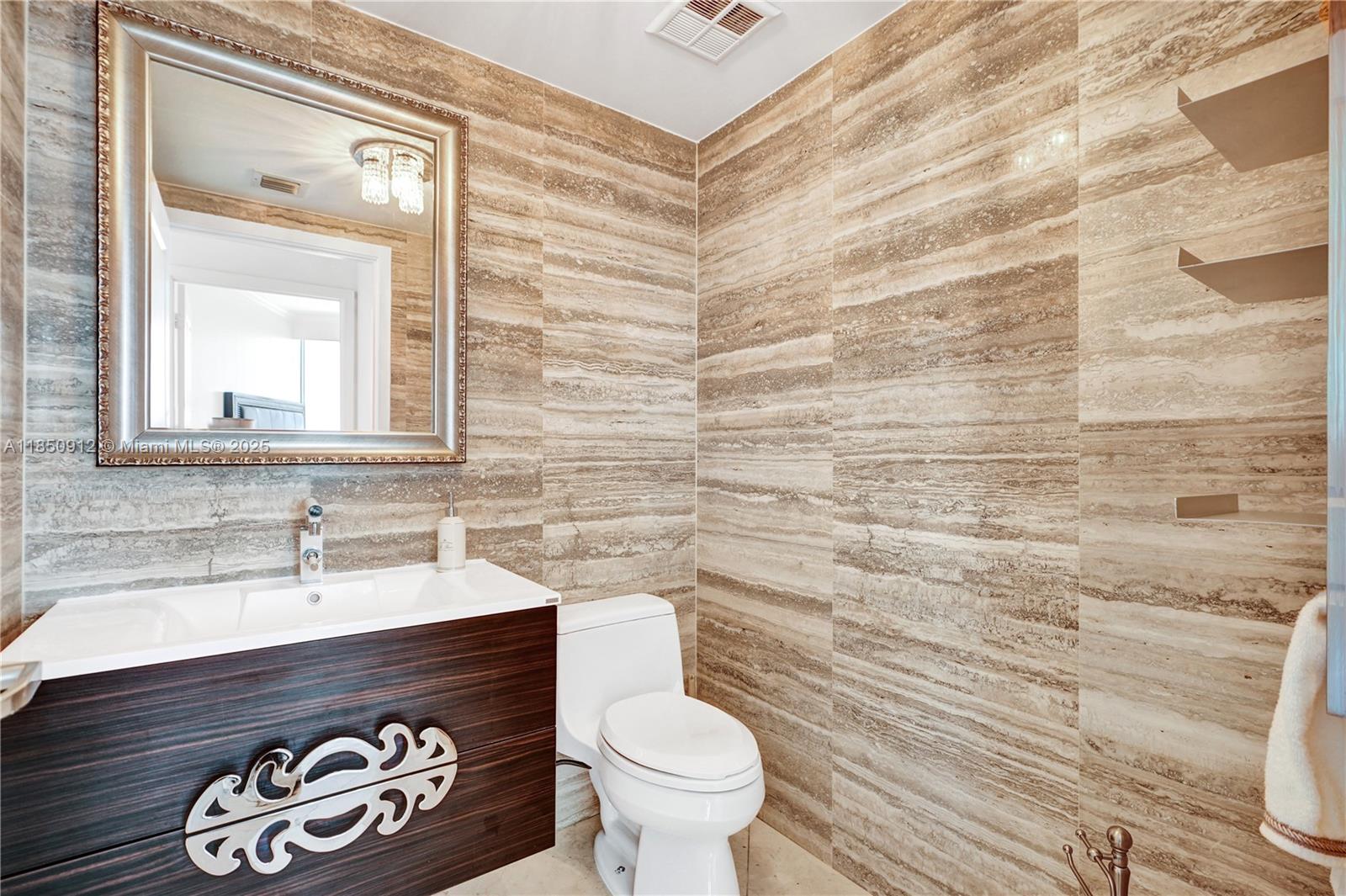 Photo of 3101 Ocean Dr  #3506, Hollywood, Florida, 33019 - 
