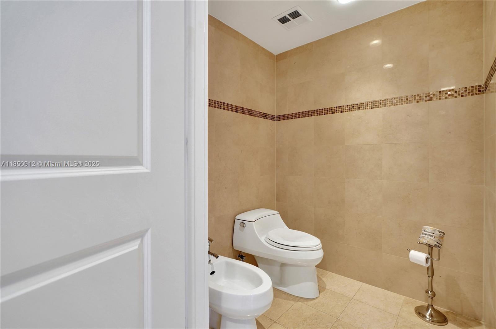 Photo of 3101 Ocean Dr  #3506, Hollywood, Florida, 33019 - 