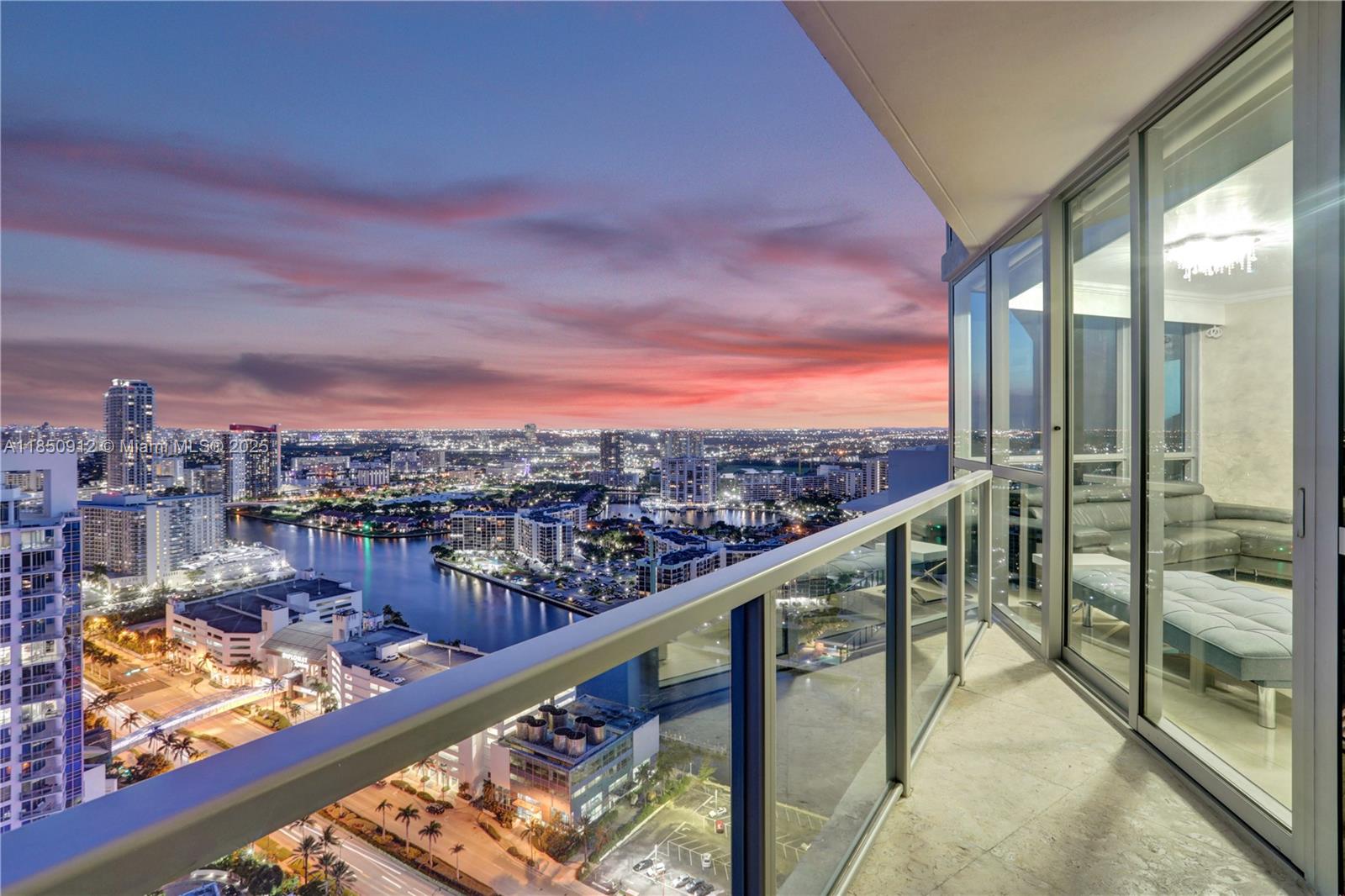 Photo of 3101 Ocean Dr  #3506, Hollywood, Florida, 33019 - 