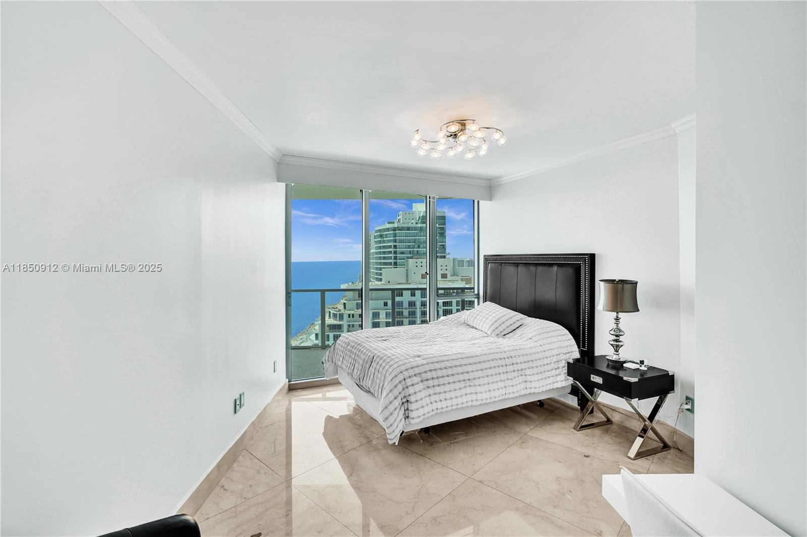 Photo of 3101 Ocean Dr  #3506, Hollywood, Florida, 33019 - Third bedroom