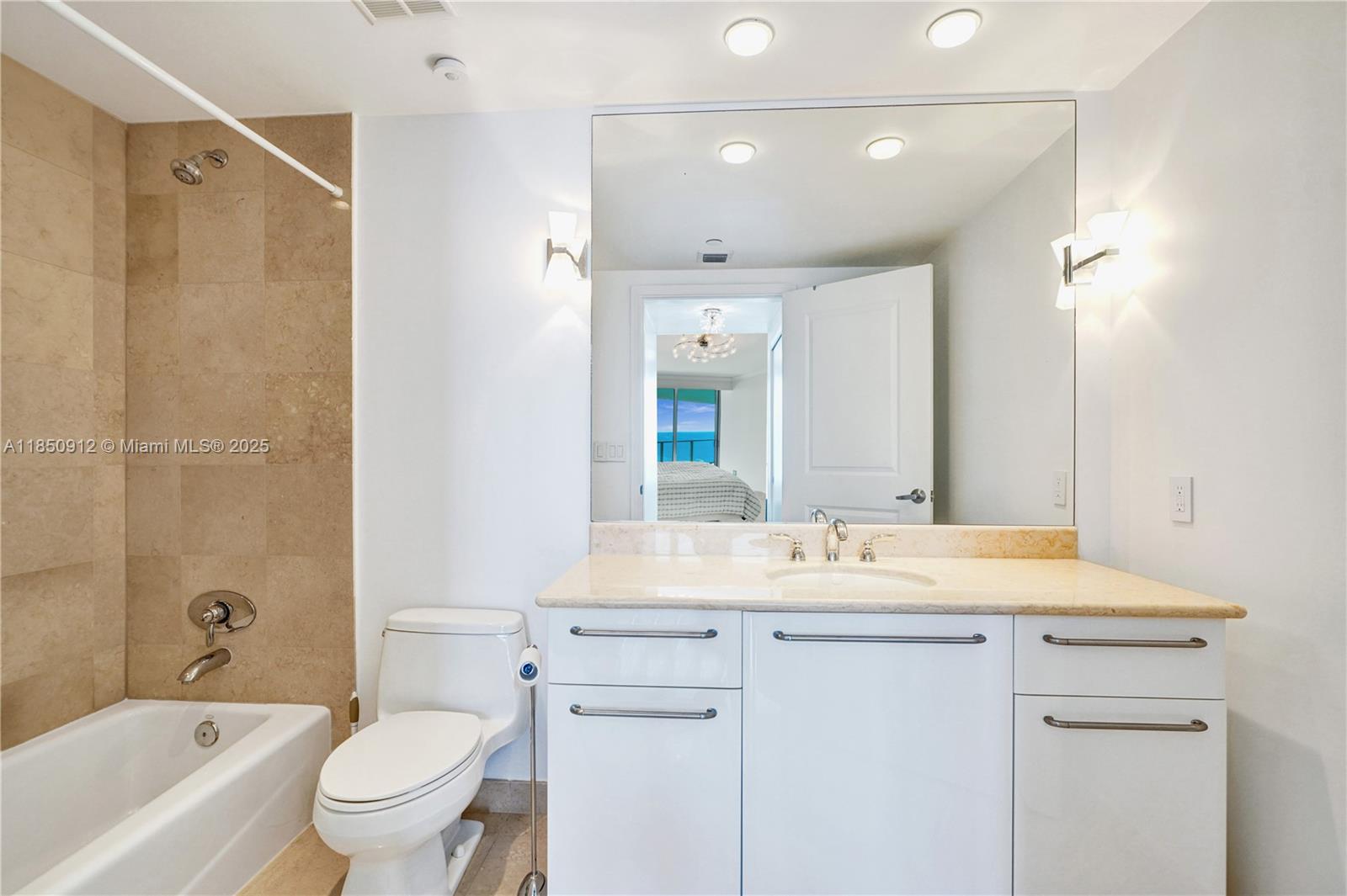 Photo of 3101 Ocean Dr  #3506, Hollywood, Florida, 33019 - 