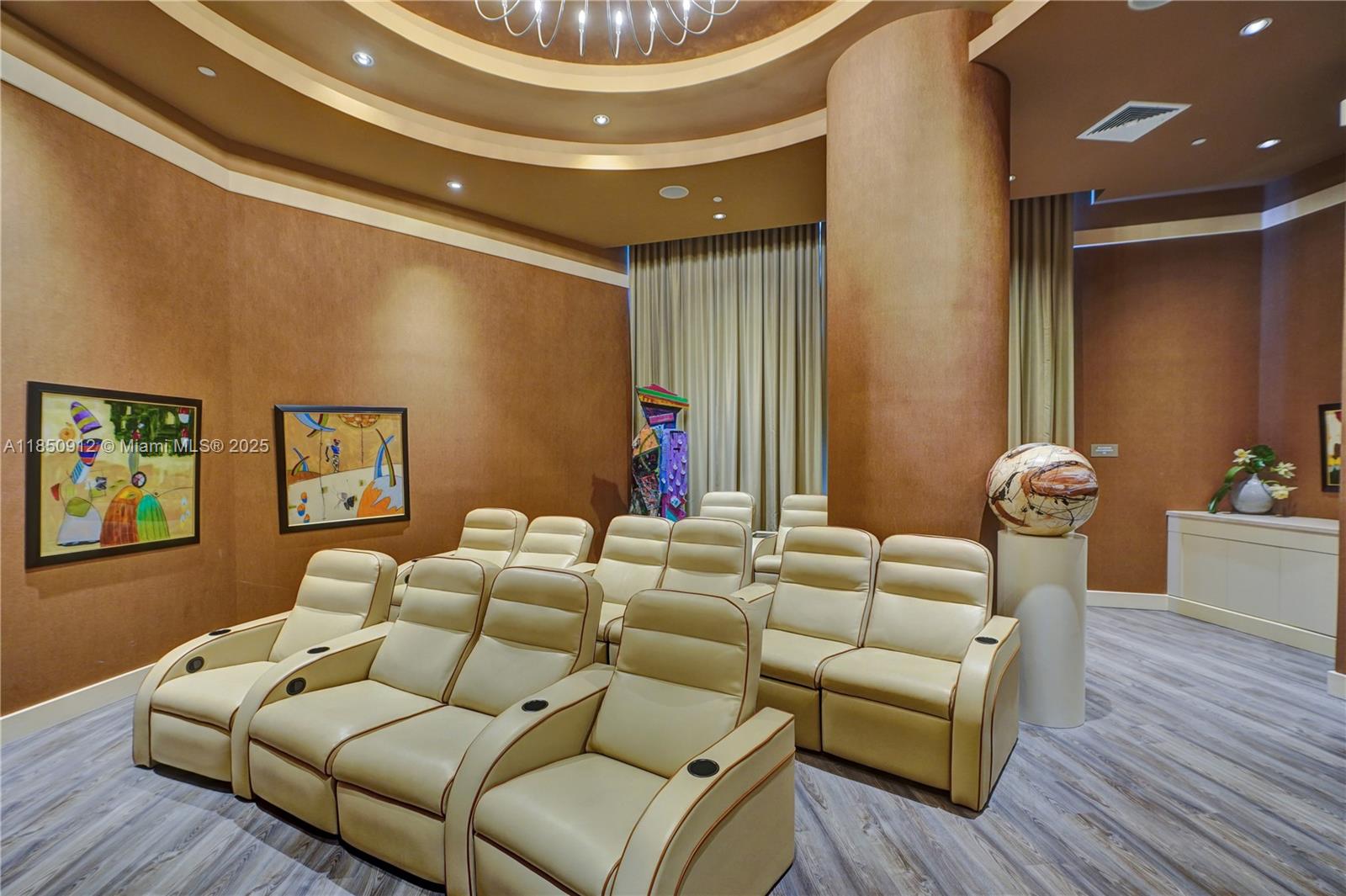 Photo of 3101 Ocean Dr  #3506, Hollywood, Florida, 33019 - 