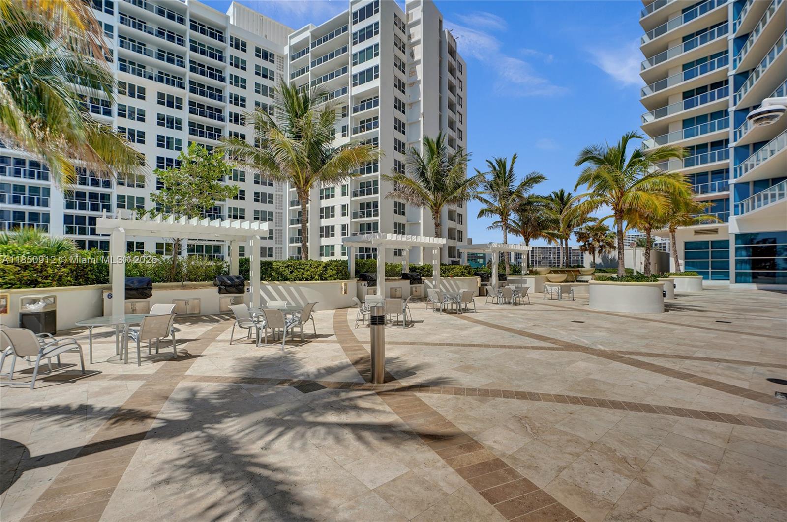 Photo of 3101 Ocean Dr  #3506, Hollywood, Florida, 33019 - BBQ area