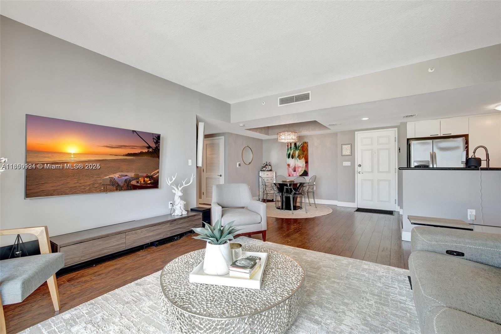 Photo of 140 Dixie Hwy  #619, Hollywood, Florida, 33020 - 