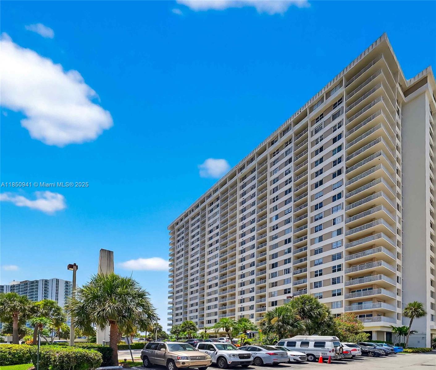 1616 2 / 3 1570 sq. ft. $ 2025-08-01 0 Photo