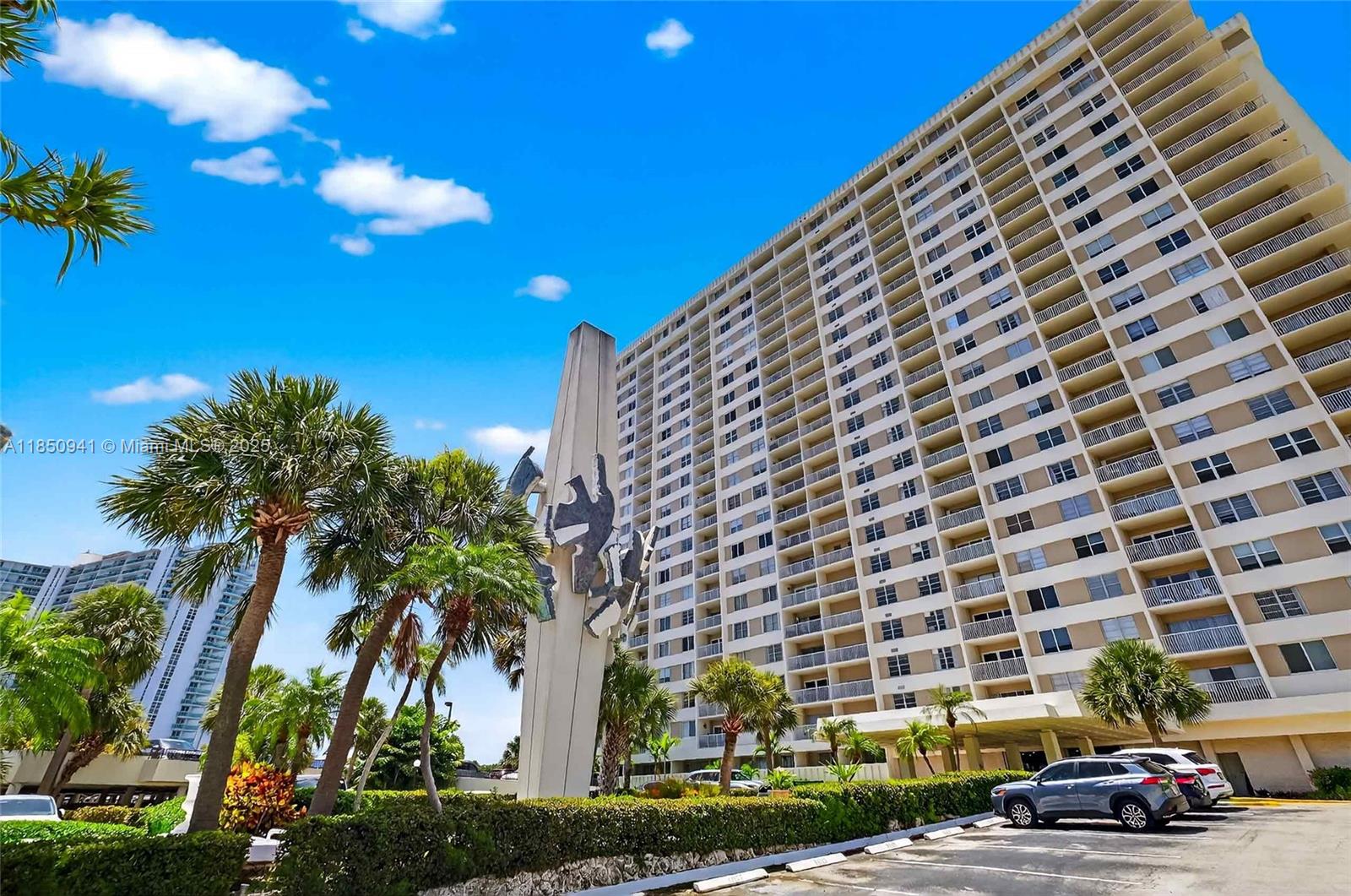 1616 2 / 3 1570 sq. ft. $ 2025-08-01 0 Photo