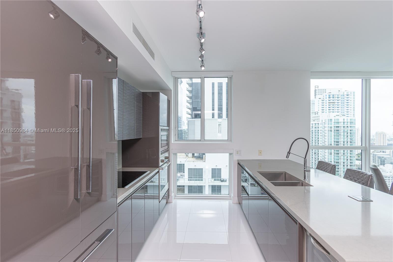 Photo of 1080 Brickell Ave  #3906, Miami, Florida, 33131 - 